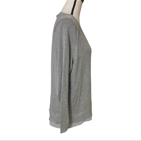 Lane Bryant women V-neck size 14/16 rayon with silk details on bottom - Picture 4 of 12